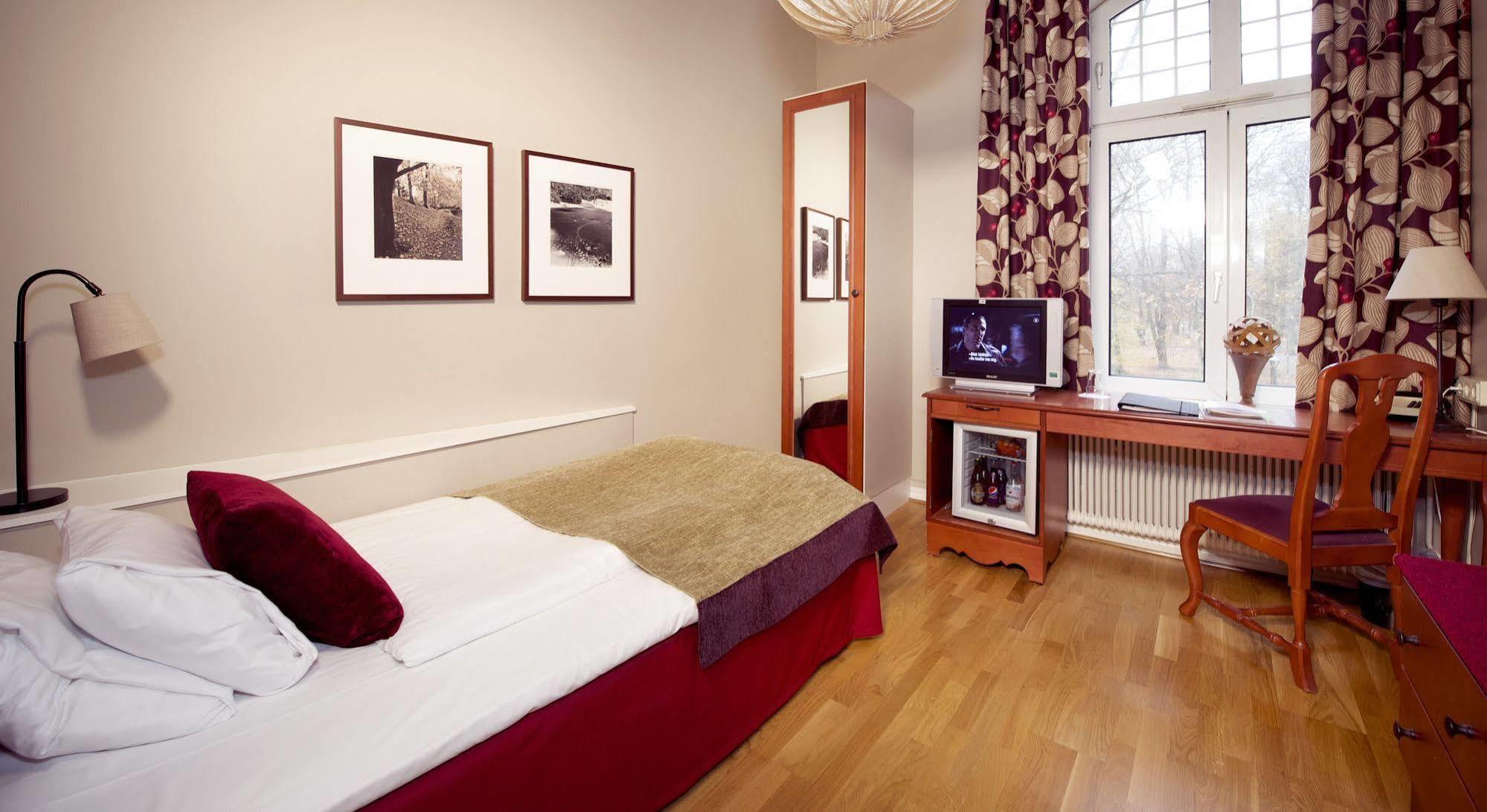 Home Hotel Norre Park Halmstad Extérieur photo